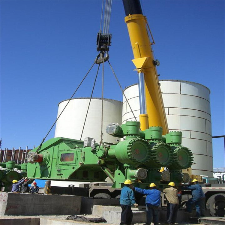 连山2025年出租吊车价位详解：如何选择性价比更高的吊车租赁服务