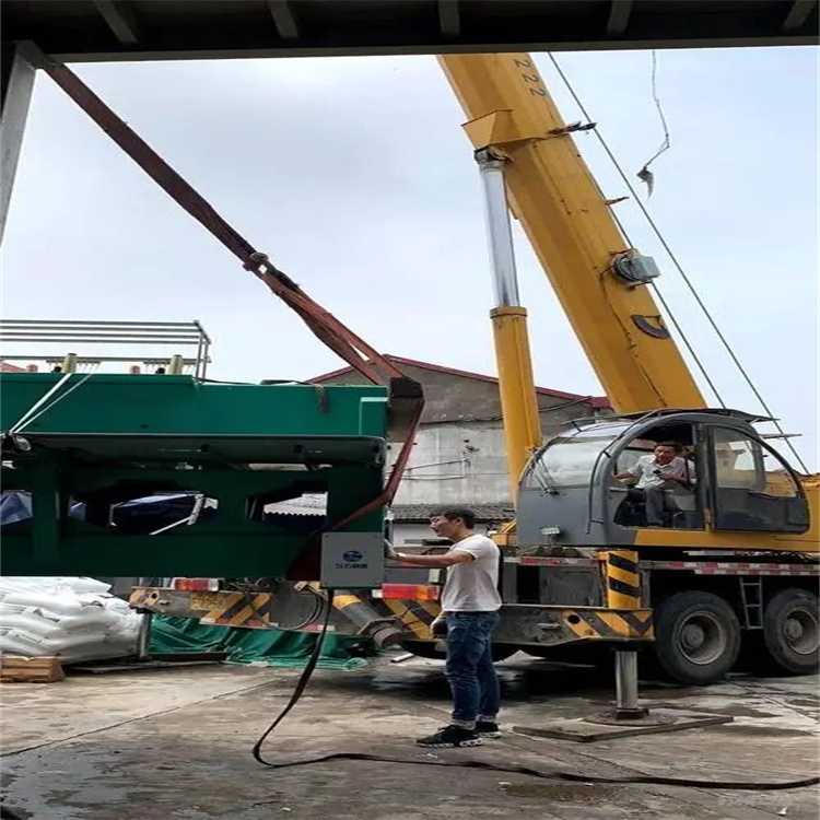 连山大吨位吊车租赁应急保障方案|化解突发吊装需求难题